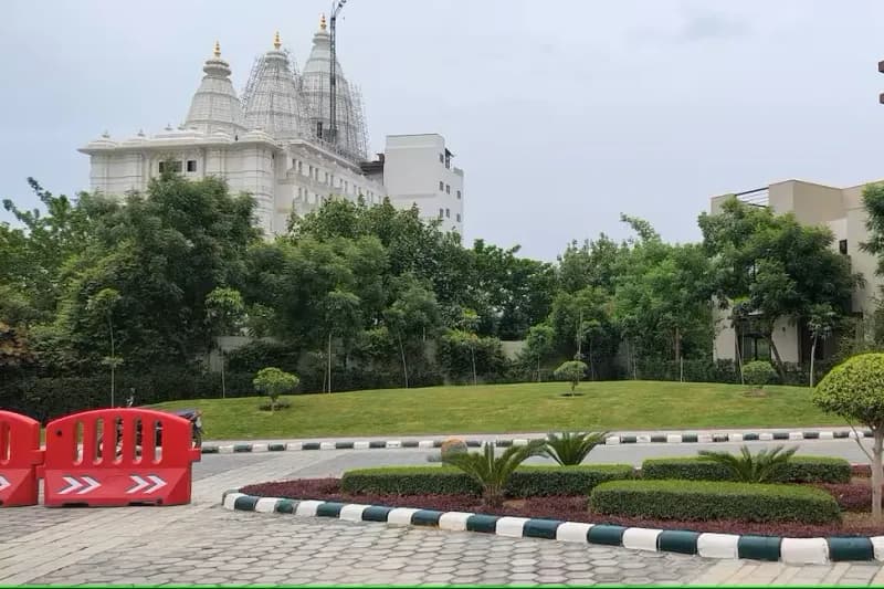 Krishna’s corner | near Chandrodaya | Vrindavan